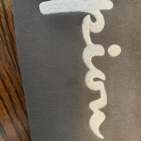 Grey Champion crewneck - Picture 5 of 6